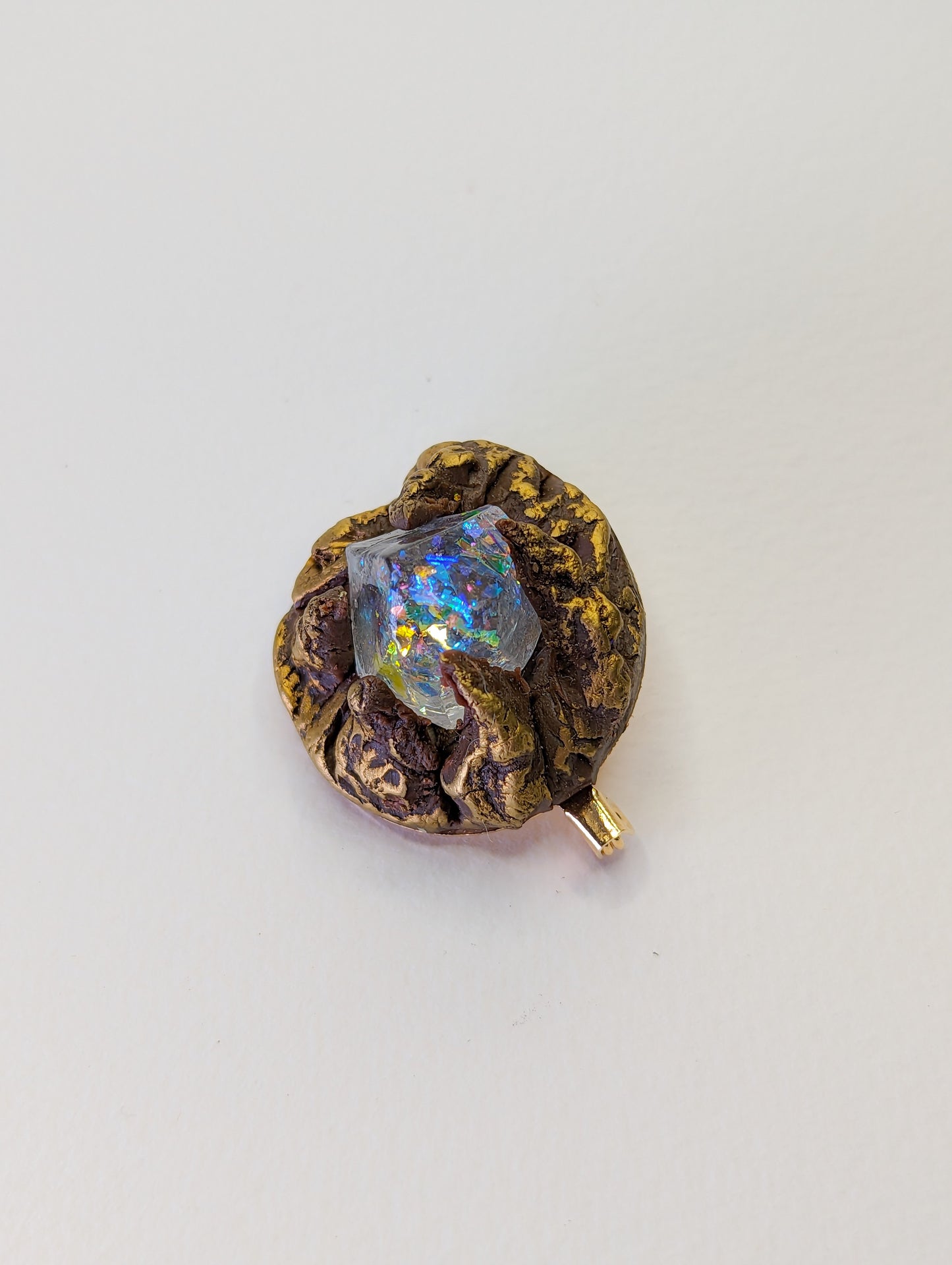 Broche "Pépin de lumière"