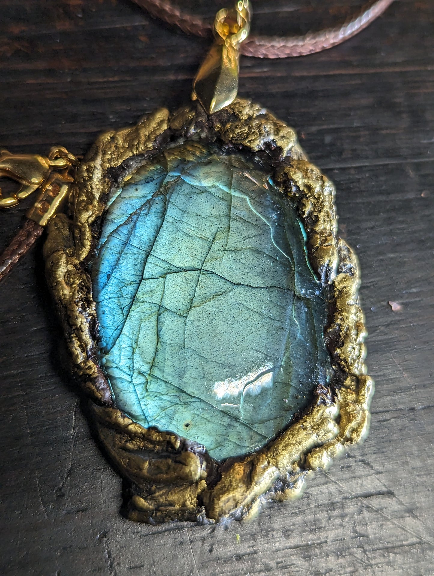 Talisman Labradorite