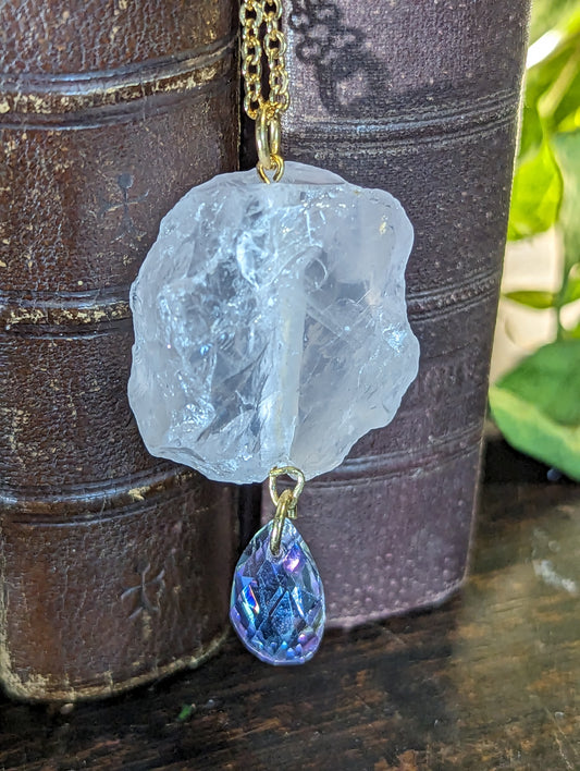 Lilac and sparkles pendant