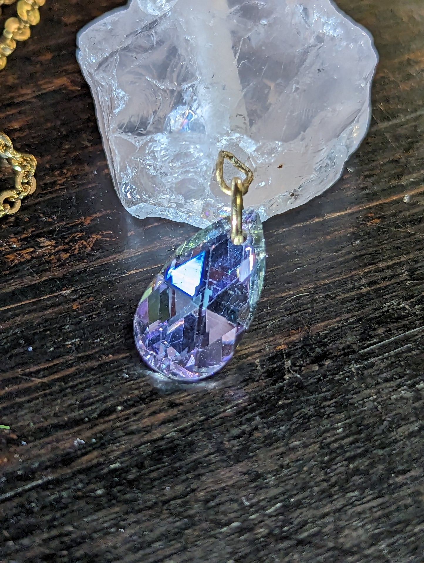 Lilac and sparkles pendant