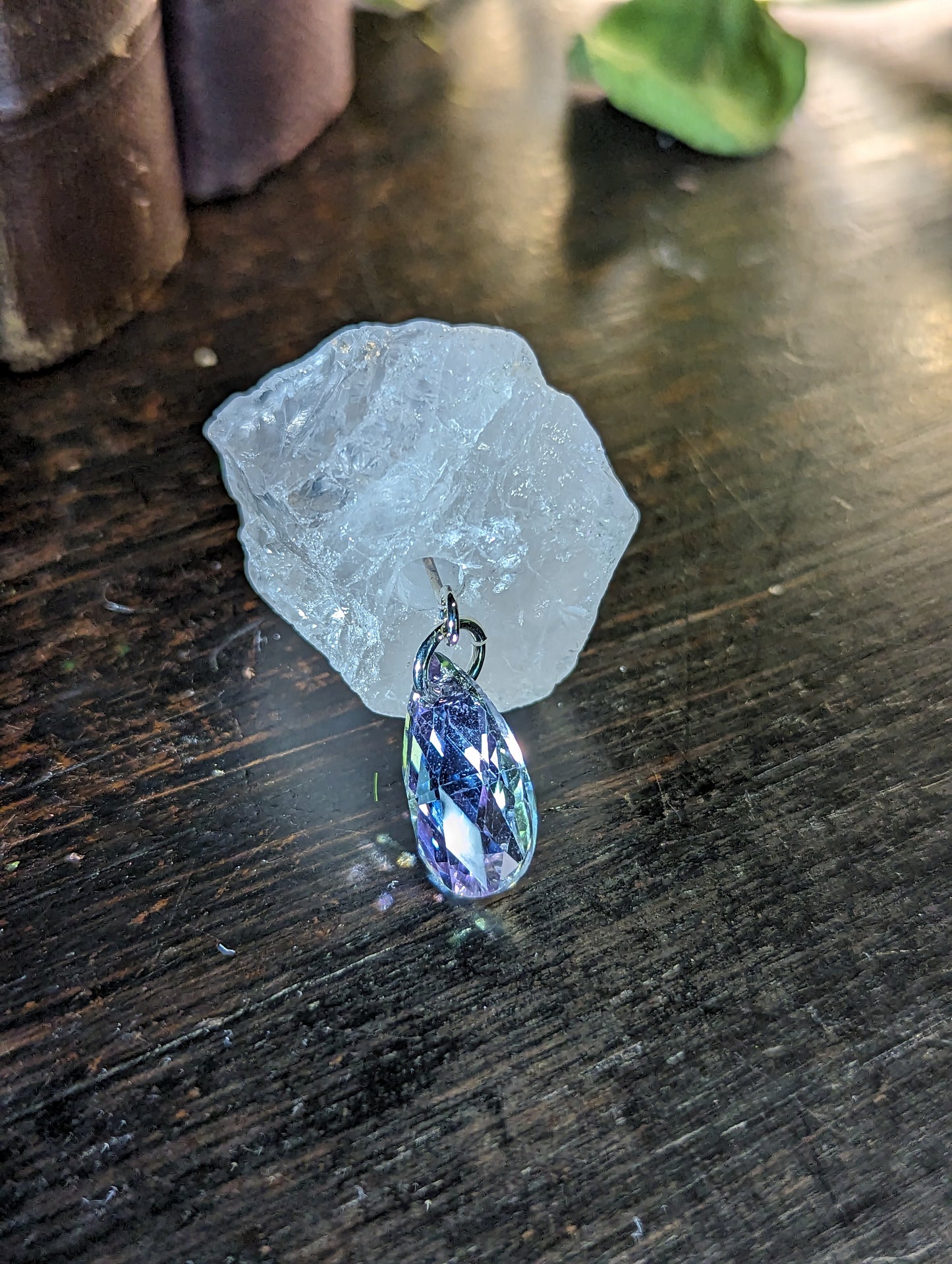 Lilac and sparkles pendant