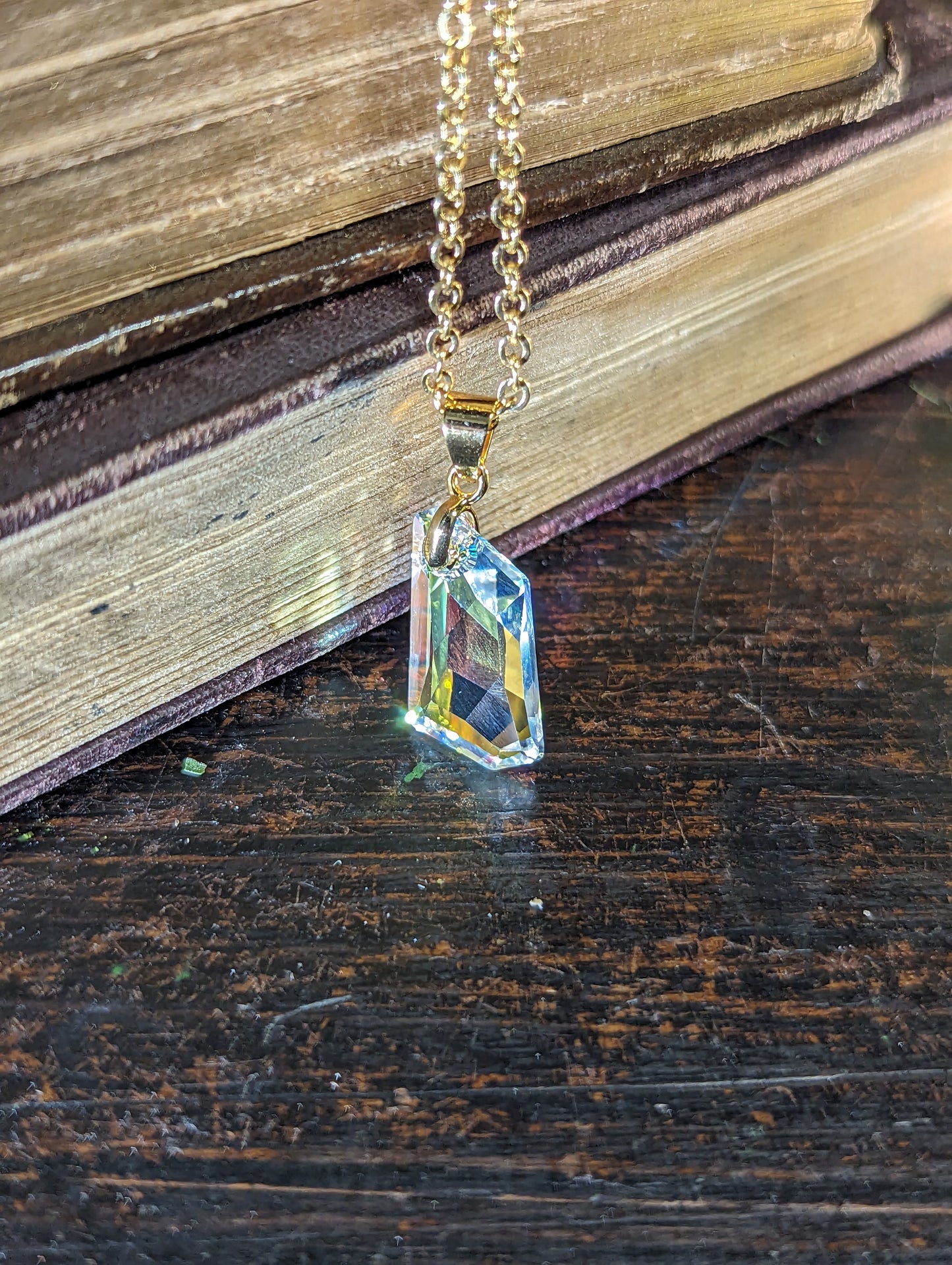 Lilac and sparkles pendant